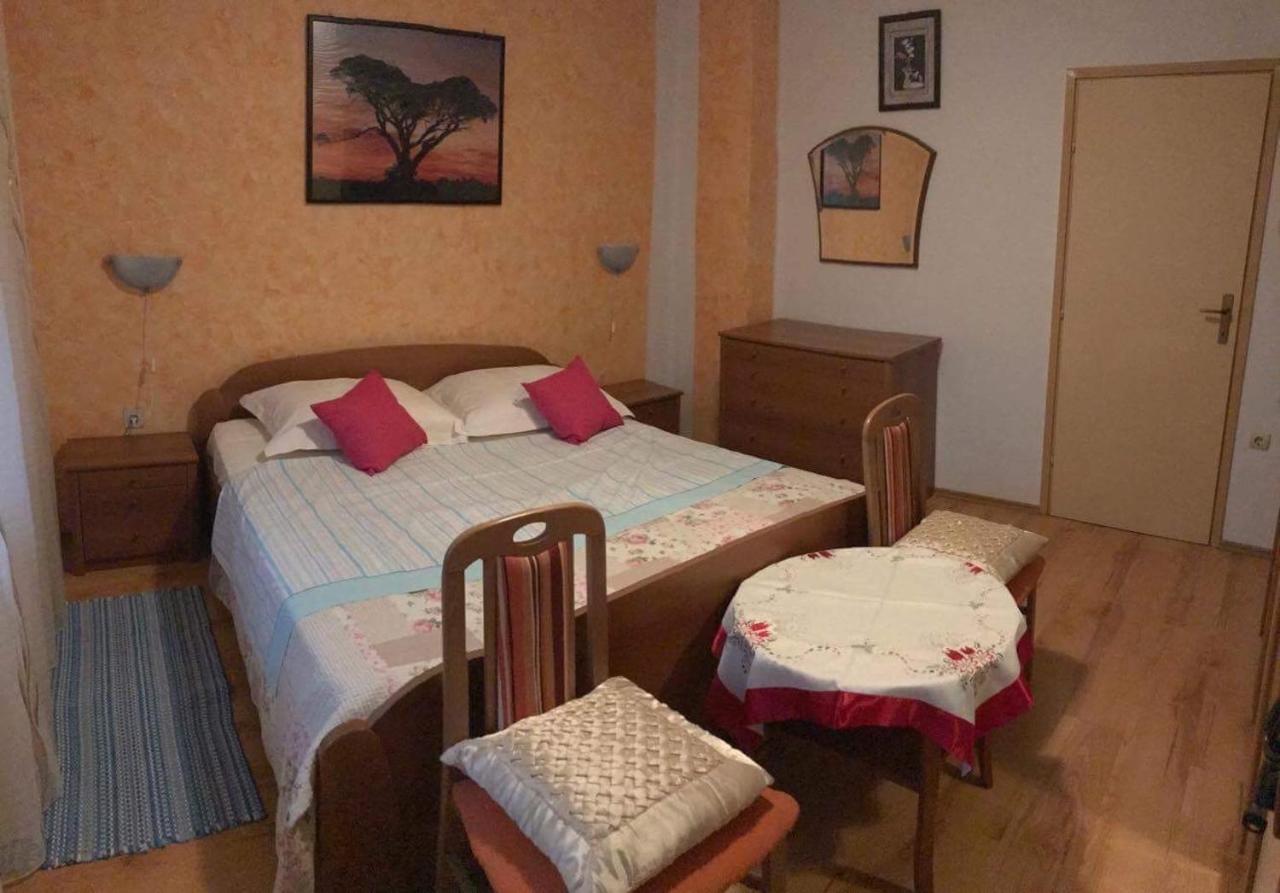 Apartment And Room Josip 2007 Rovinj Exterior photo
